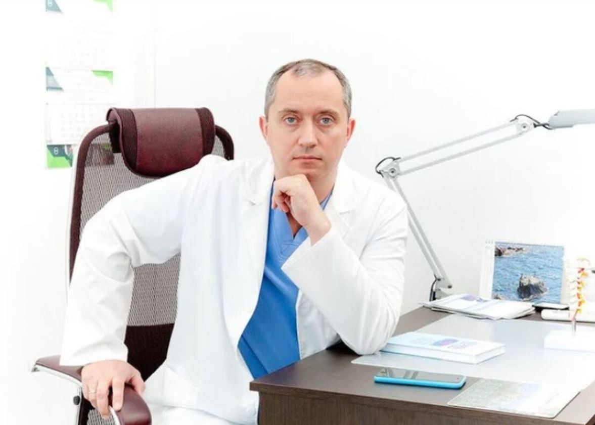 Рускиот Д-р Шишонин смислил техника за лекување на висок притисок: Лекови нема, се прави во секое време и секаде, а тврди дека помага во 95% од случаите (ВИДЕО)