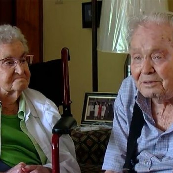 Тоа беше љубов на прв поглед: Заедно се повеќе од 8 децении, а во брак 79 години - тајната на успешна и среќна врска ја споделија со сите