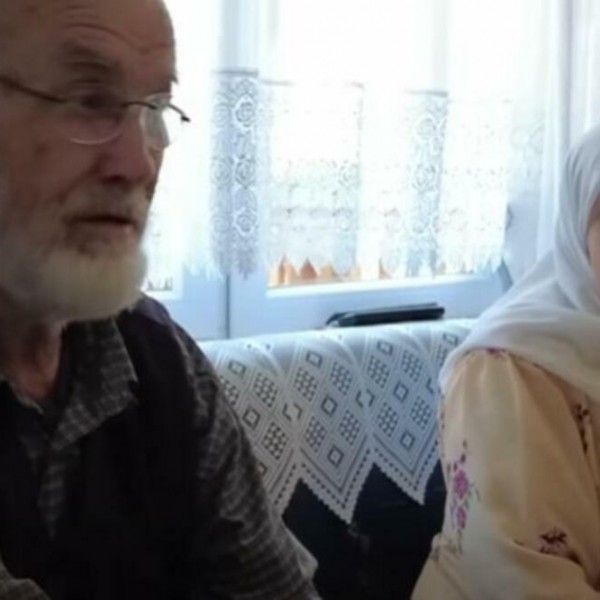 „Јас се омажив поради телевизор“: Љубовта на овој пар трае 50 години, тајната на нивниот среќен брак е во ова
